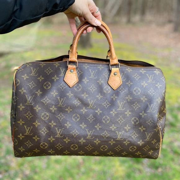 Louis Vuitton Handbags - Louis Vuitton monogram speedy 40 satchel bag